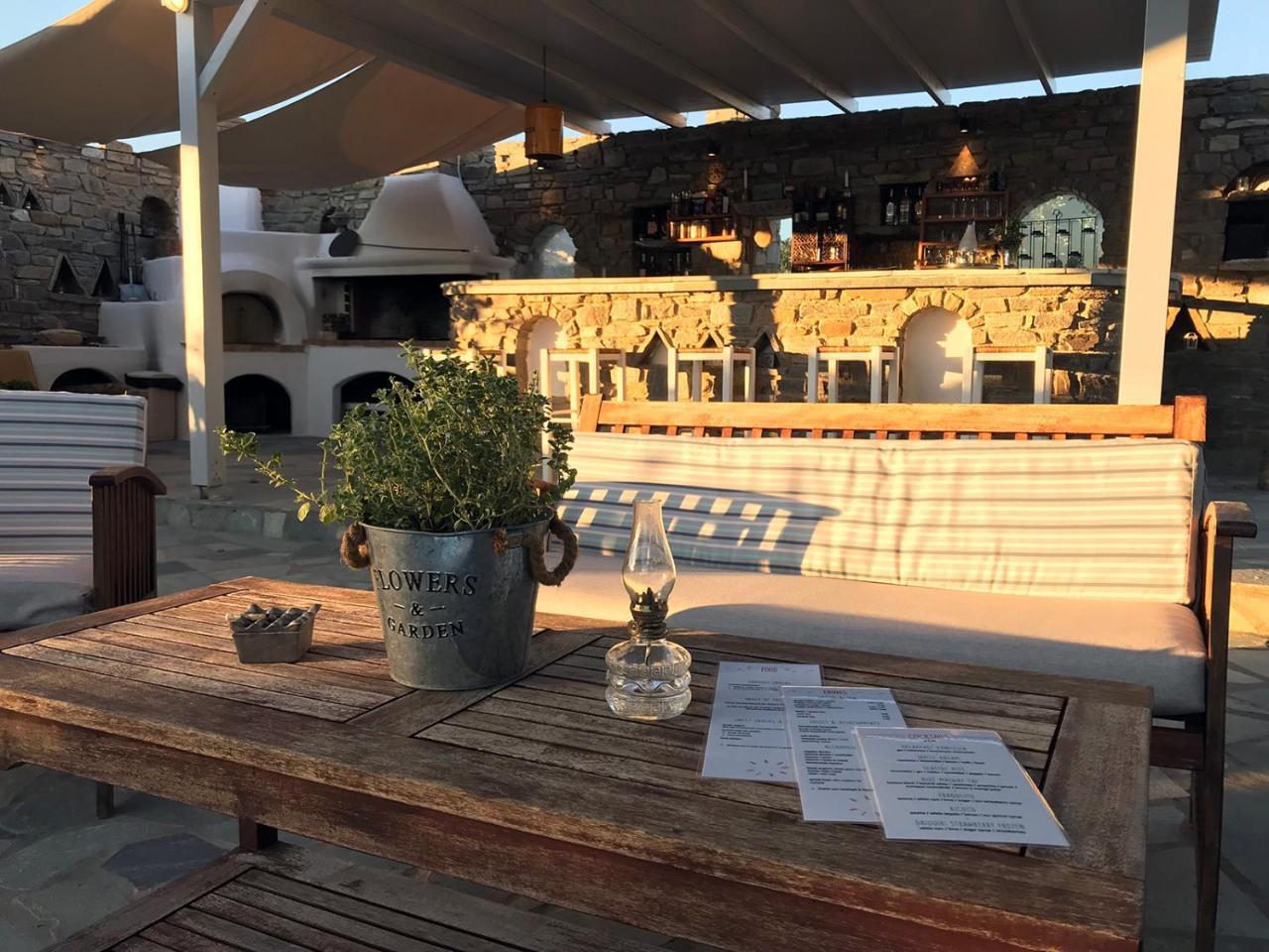 Krotiri Arokaria Hideaway Suites מראה חיצוני תמונה