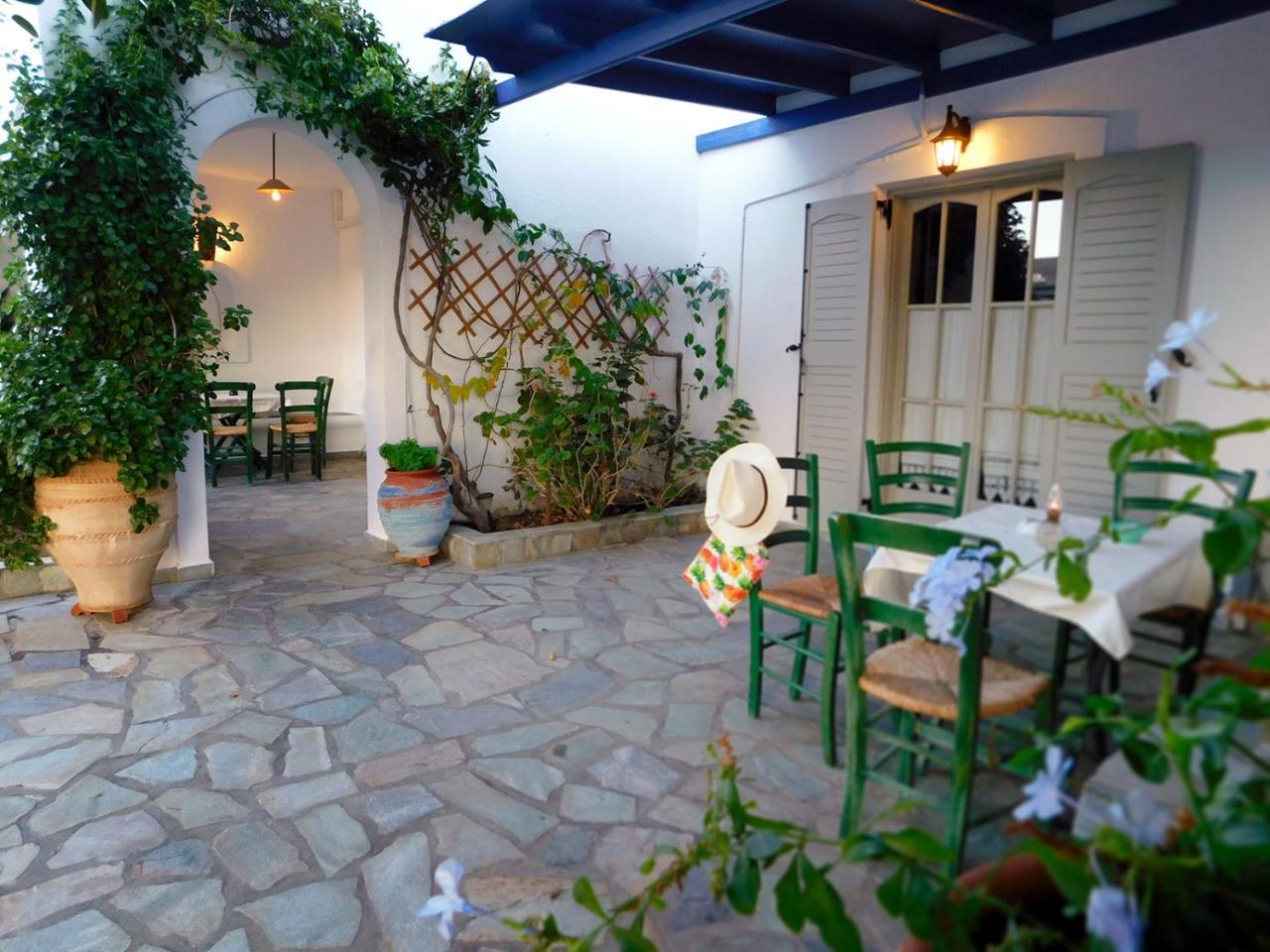 Krotiri Arokaria Hideaway Suites מראה חיצוני תמונה